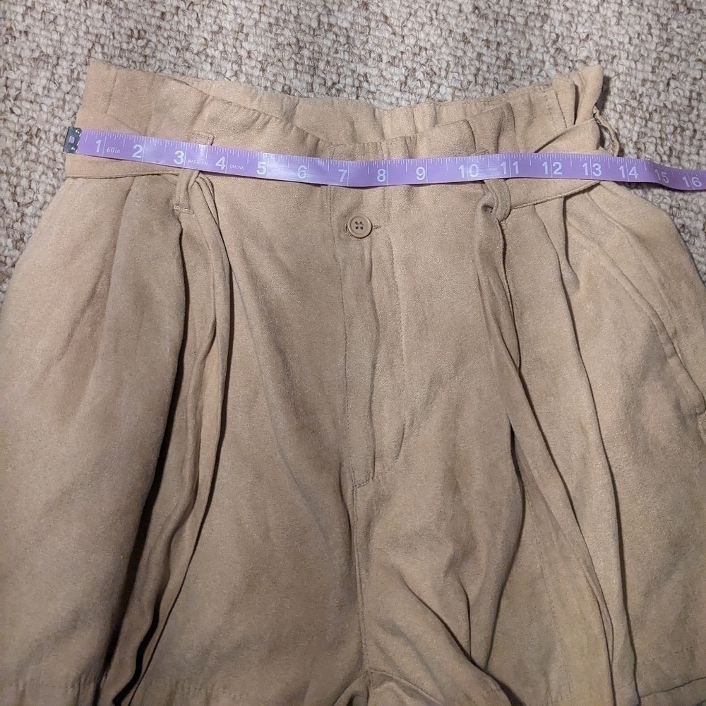 SALE 4/$25 Divided high waisted shorts size 6 with tie - Picture 5 of 6